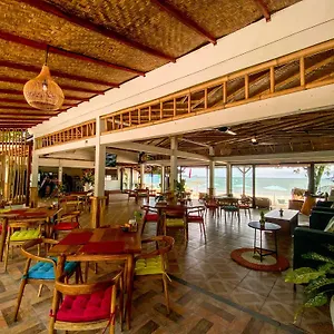 4* Feriested Bay And By Prabhu